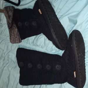 Muk luk Ala mode navy sweater boots sz 8